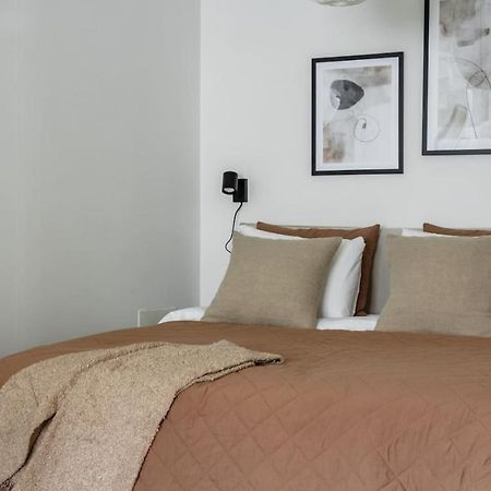 Low-Cost Stay In Sofo, Construction Work Stockholm Exterior photo