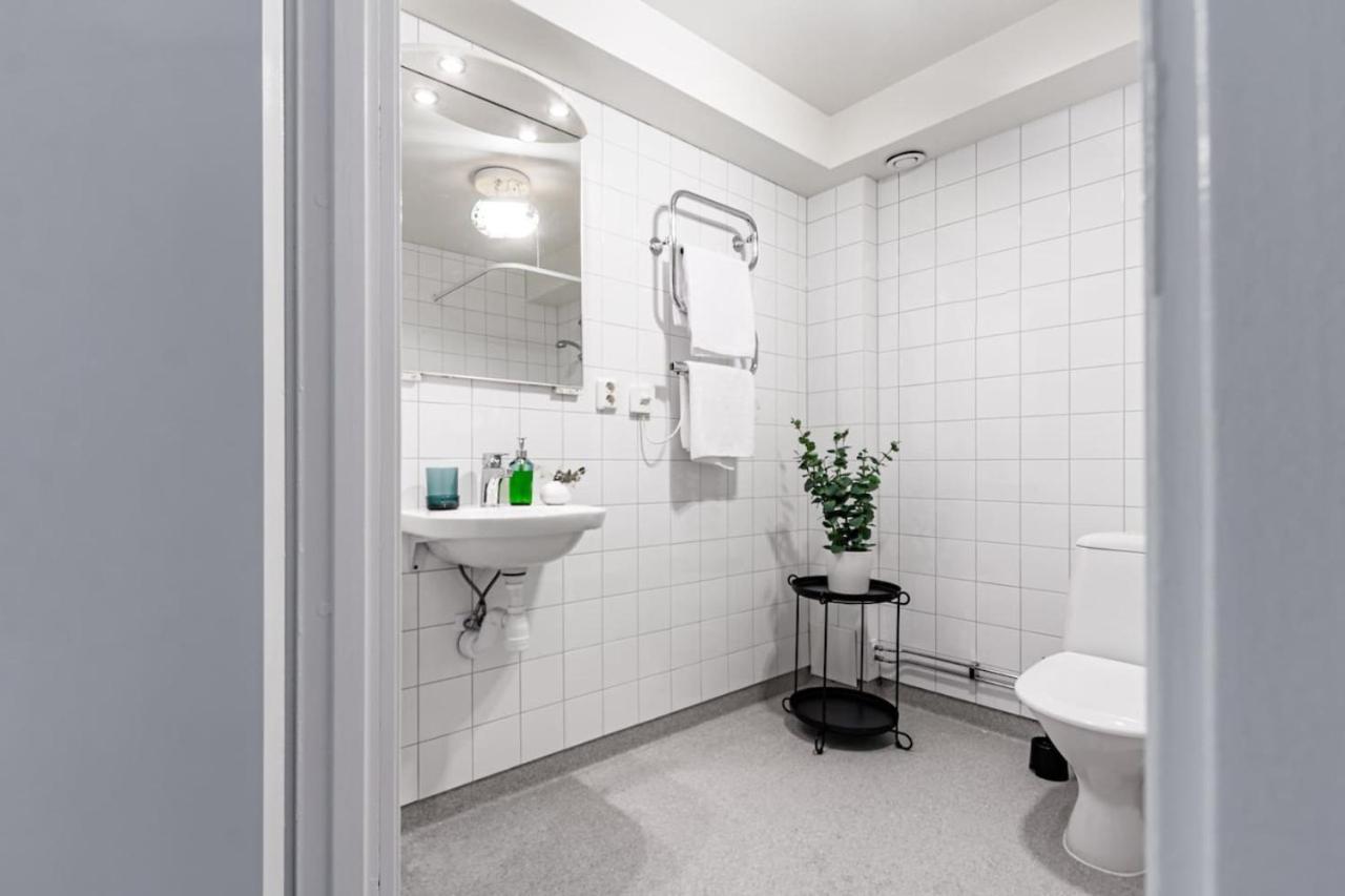 Low-Cost Stay In Sofo, Construction Work Stockholm Exterior photo