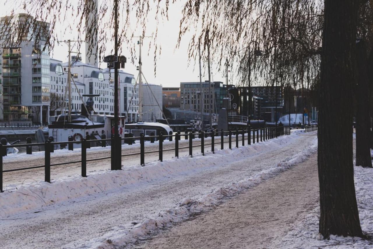 Low-Cost Stay In Sofo, Construction Work Stockholm Exterior photo